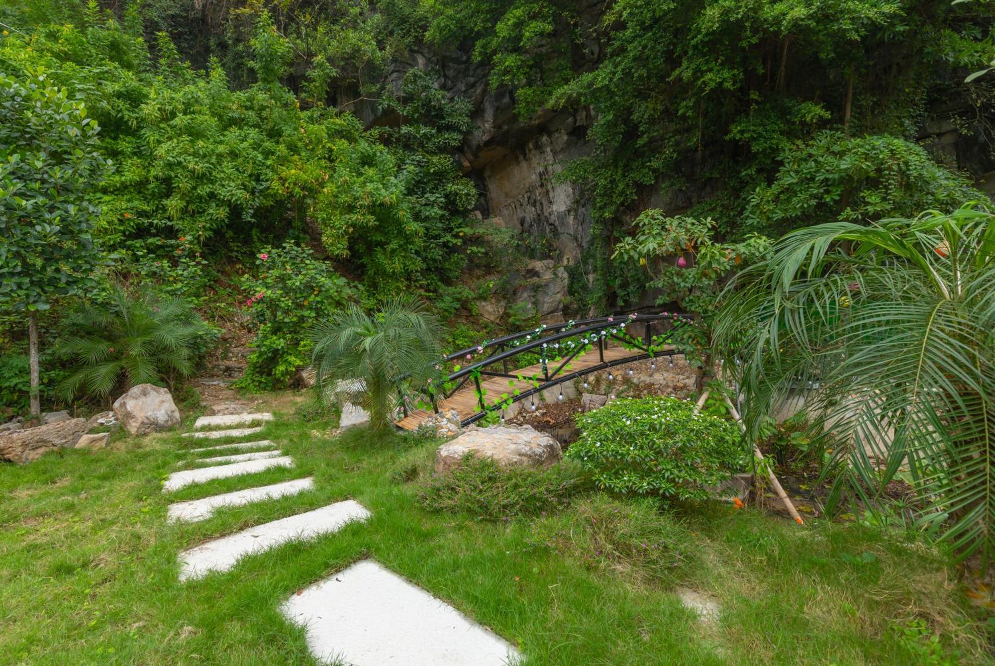 Hoang Minh Mountainside Villa Ніньбінь Екстер'єр фото